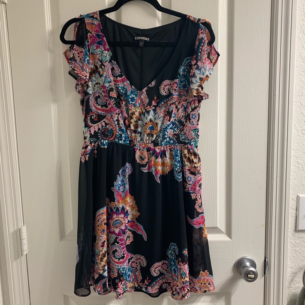 Express Paisley V-Neck Chiffon Dress Size Small